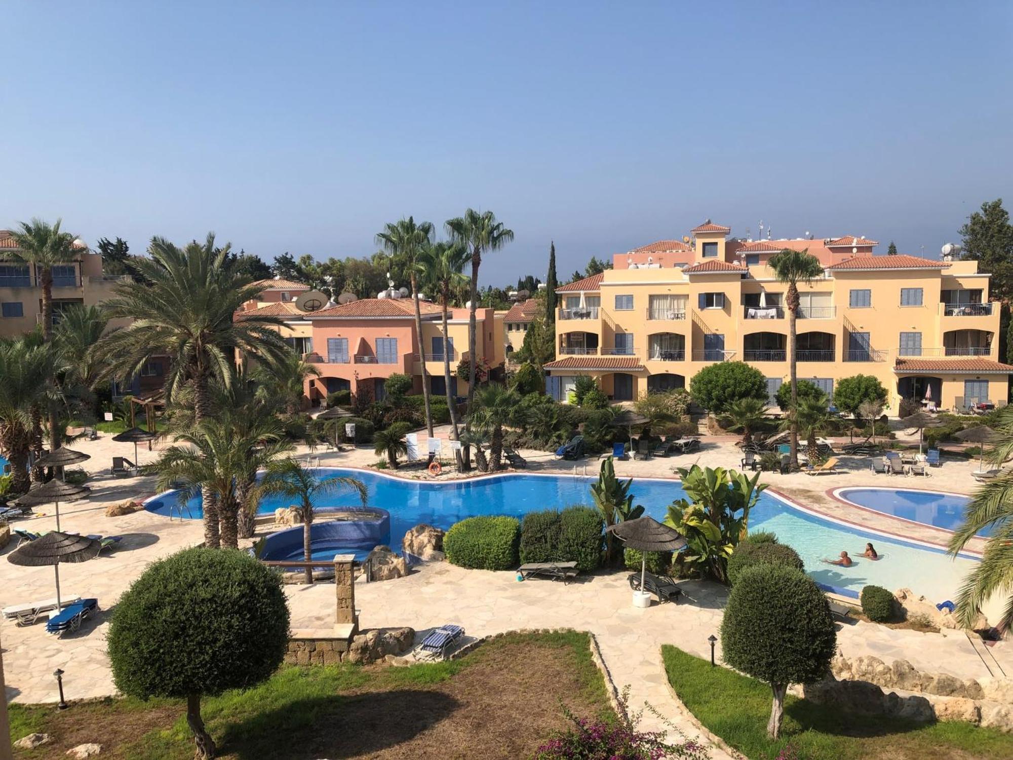 Limnaria Gardens - 1 Bedroom, Sunny Apartment With Stunning Pool Views Paphos Exterior photo